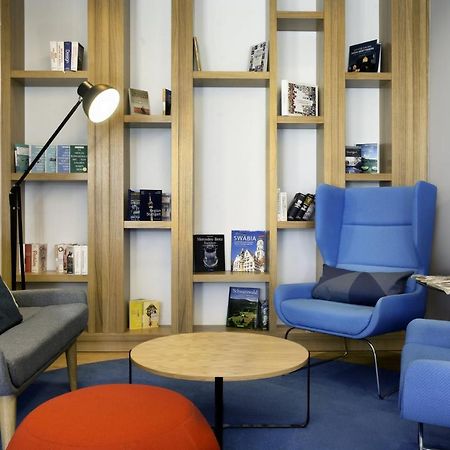 Holiday Inn Express Stuttgart Airport, An Ihg Hotel لينفلدن اشتردين المظهر الخارجي الصورة