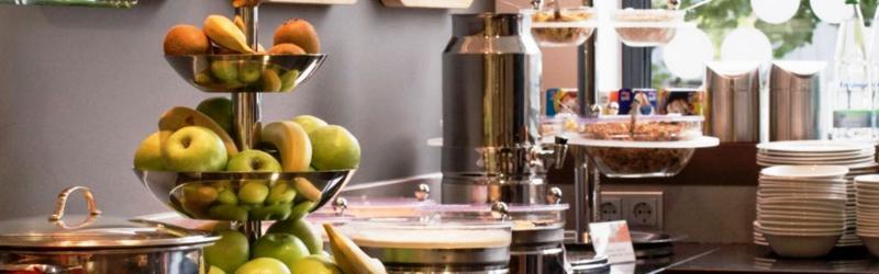 Holiday Inn Express Stuttgart Airport, An Ihg Hotel لينفلدن اشتردين المظهر الخارجي الصورة